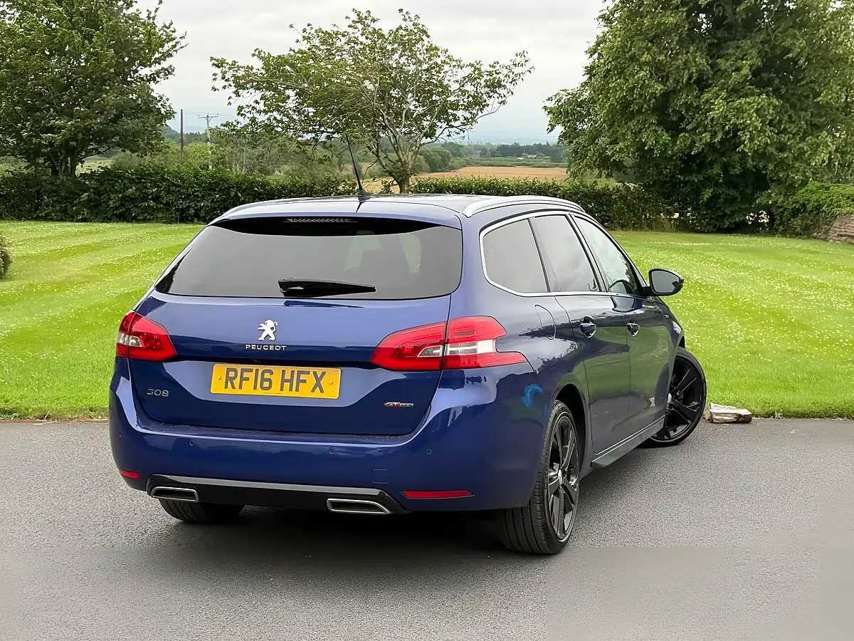 Used 2016 Peugeot 308 GT-Line Blue - Interior and Exterior details 7
