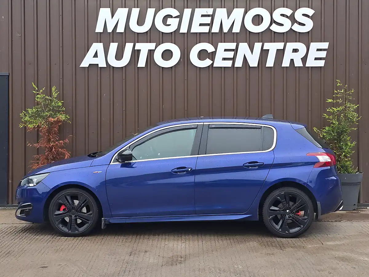 Used 2016 Peugeot 308 GT Line Blue - Interior and Exterior details 4