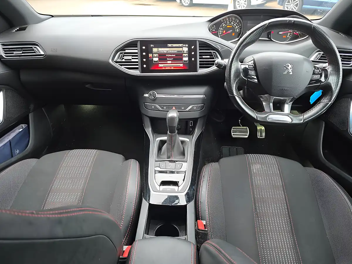 Used 2016 Peugeot 308 GT Line Blue - Interior and Exterior details 7
