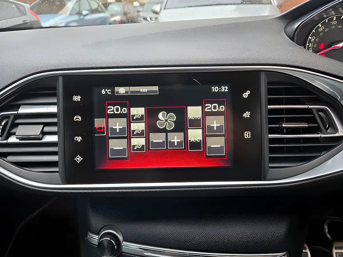 Used 2016 Peugeot 308 GT Line Grey - Interior and Exterior details 18