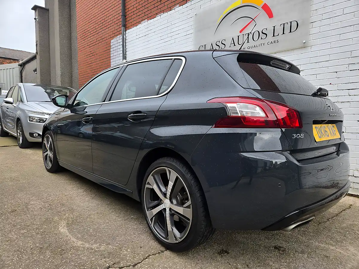 Used 2016 Peugeot 308 GT Line Grey - Interior and Exterior details 4
