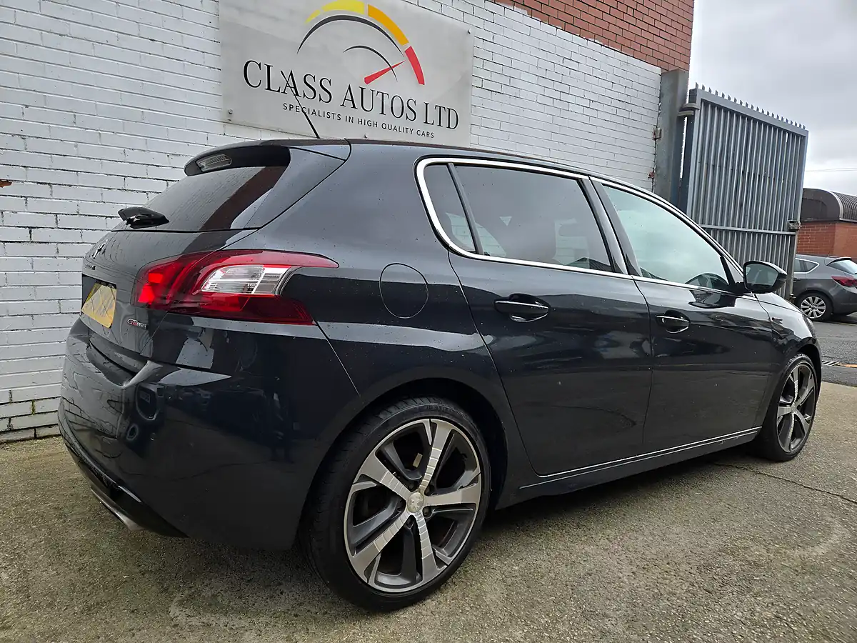 Used 2016 Peugeot 308 GT Line Grey - Interior and Exterior details 9
