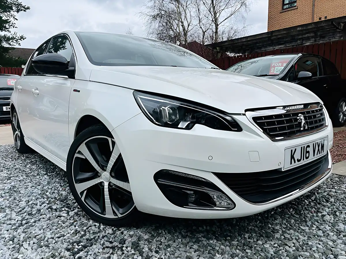 Used 2016 Peugeot 308 GT Line Pearlescent - Interior and Exterior details 5