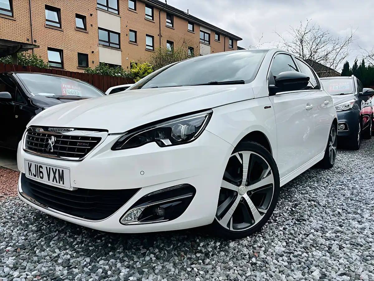 Used 2016 Peugeot 308 GT Line Pearlescent - Interior and Exterior details 6