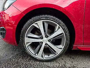 Used 2016 Peugeot 308 GT Line Red - Interior and Exterior details 11