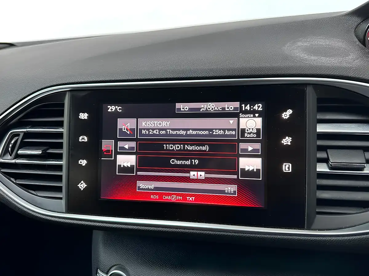 Used 2016 Peugeot 308 GT Line White - Interior and Exterior details 13