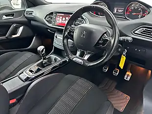 Used 2016 Peugeot 308 GT Line White - Interior and Exterior details 3