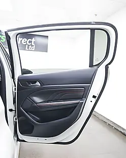 Used 2016 Peugeot 308 GT Line White - Interior and Exterior details 13