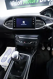 Used 2016 Peugeot 308 GT Line White - Interior and Exterior details 16