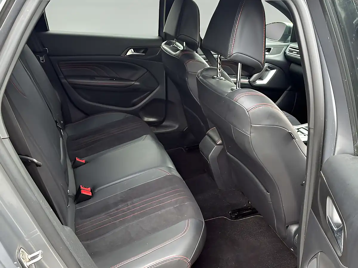 Used 2016 Peugeot 308 GT Sw Grey - Interior and Exterior details 10
