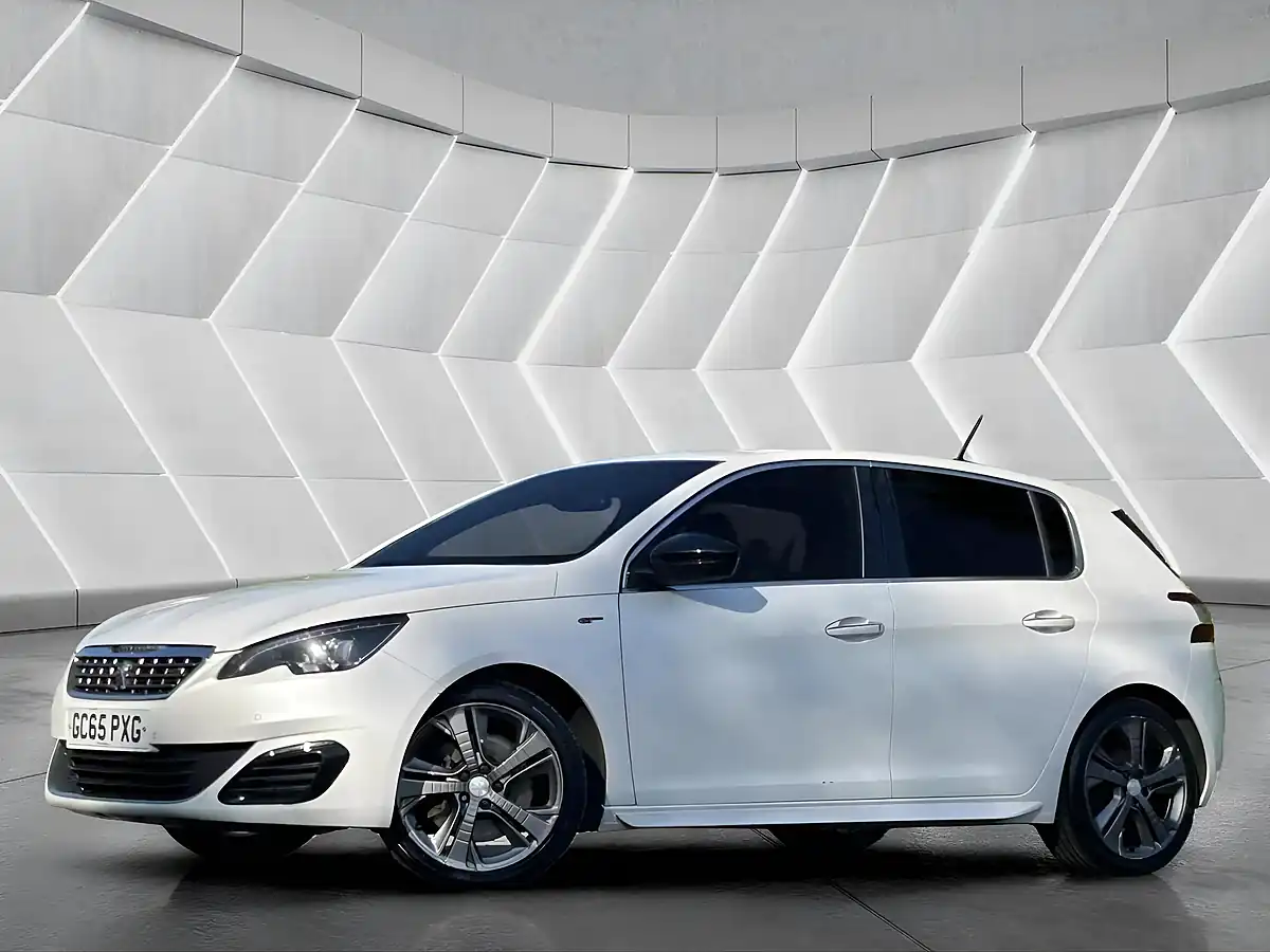 Used 2016 Peugeot 308 GT White - Front View