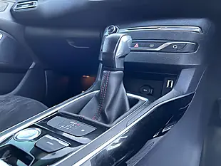 Used 2016 Peugeot 308 GT White - Interior and Exterior details 17