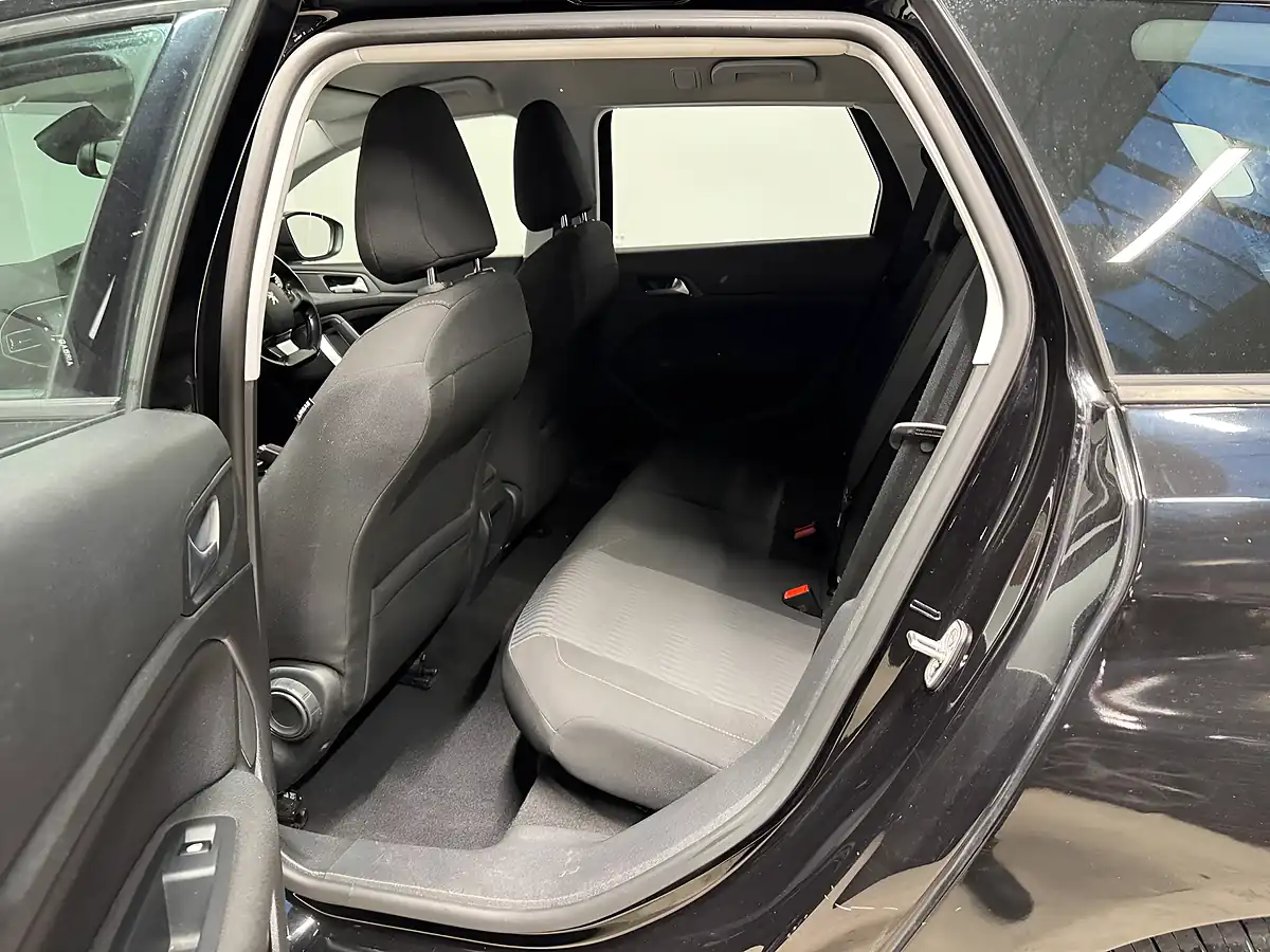 Used 2016 Peugeot 308 Sw Active Black - Interior and Exterior details 10