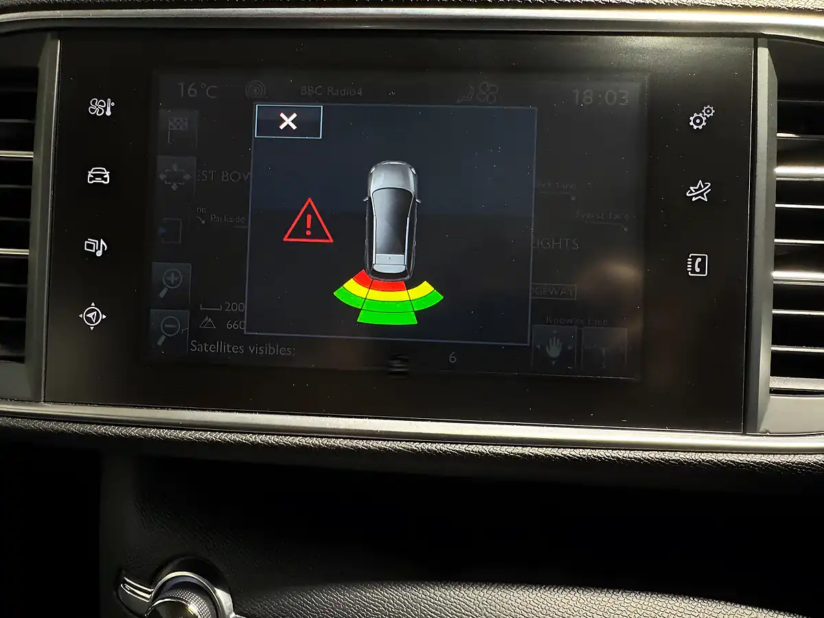 Used 2016 Peugeot 308 Sw Active Black - Interior and Exterior details 14