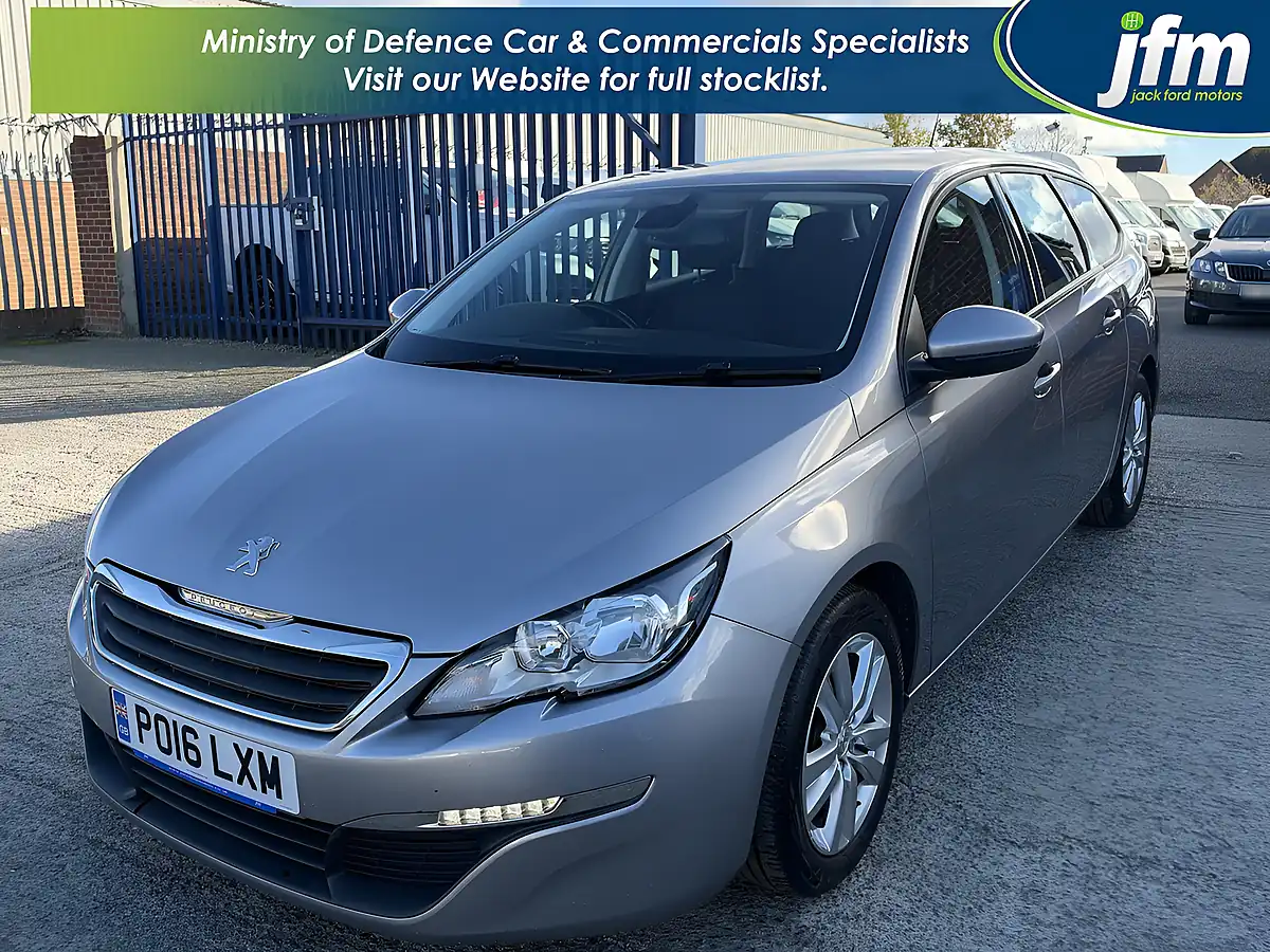 Used 2016 Peugeot 308 Sw Active Grey Metallic - Interior and Exterior details 10