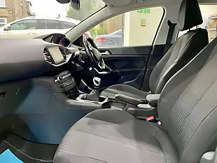 Used 2016 Peugeot 308 Sw Active Silver - Interior and Exterior details 17