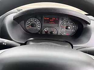 Used 2016 Peugeot 308 Sw Active Silver Met - Interior and Exterior details 9