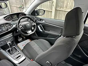 Used 2016 Peugeot 308 Sw Allure Blue - Interior and Exterior details 5