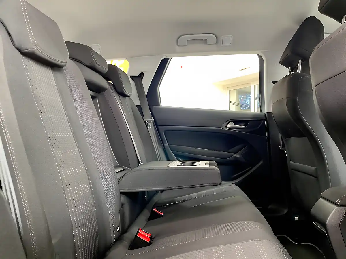 Used 2016 Peugeot 308 Sw Allure Grey - Interior and Exterior details 8