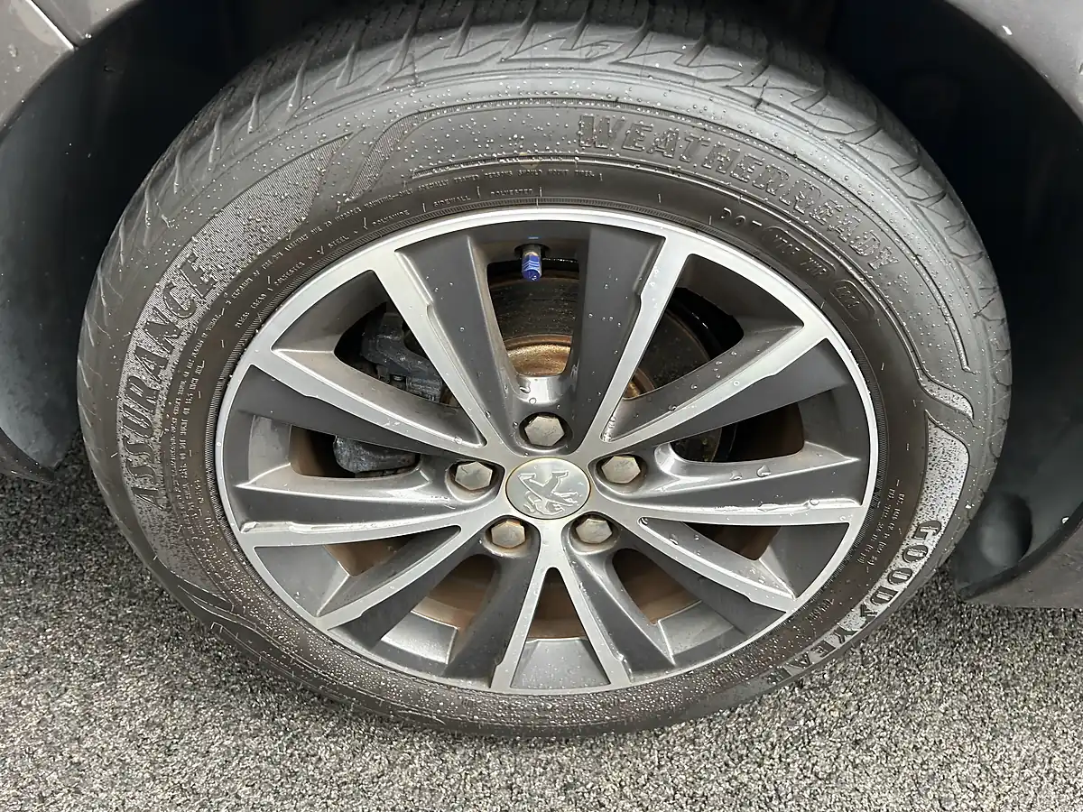 Used 2016 Peugeot 308 Sw Brown - Interior and Exterior details 13