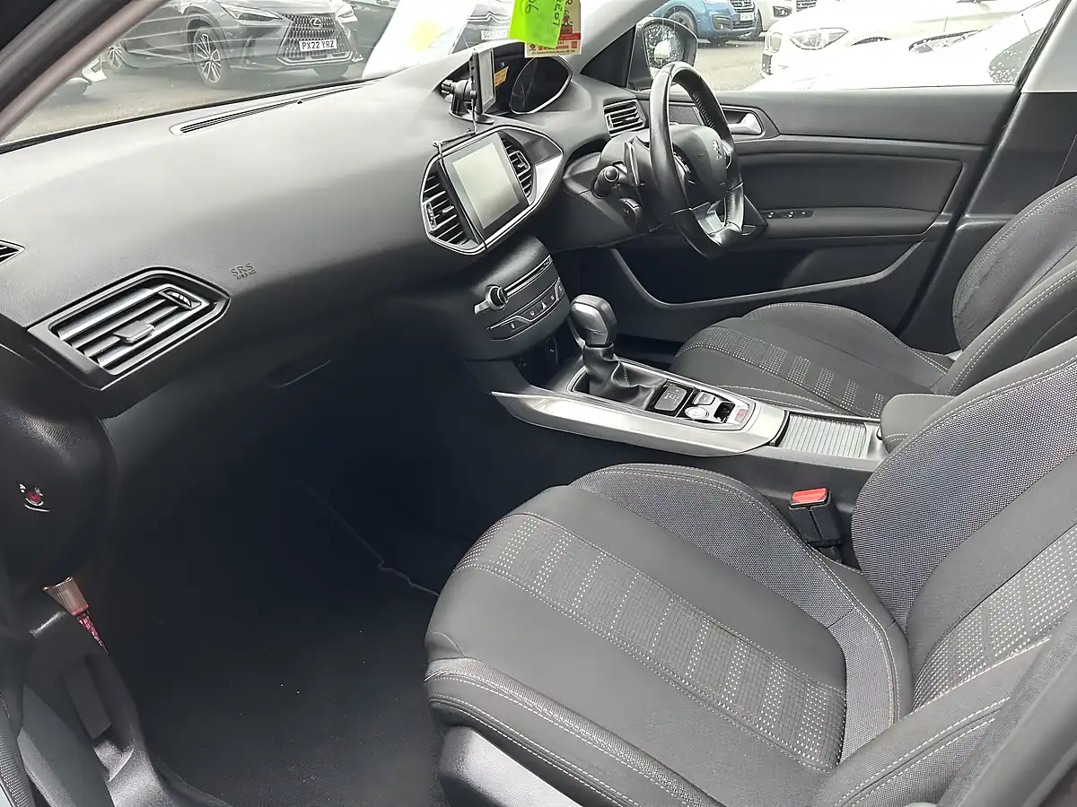 Used 2016 Peugeot 308 Sw Brown - Interior and Exterior details 6