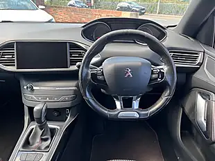 Used 2016 Peugeot 308 Sw GT Line Blue - Interior and Exterior details 13
