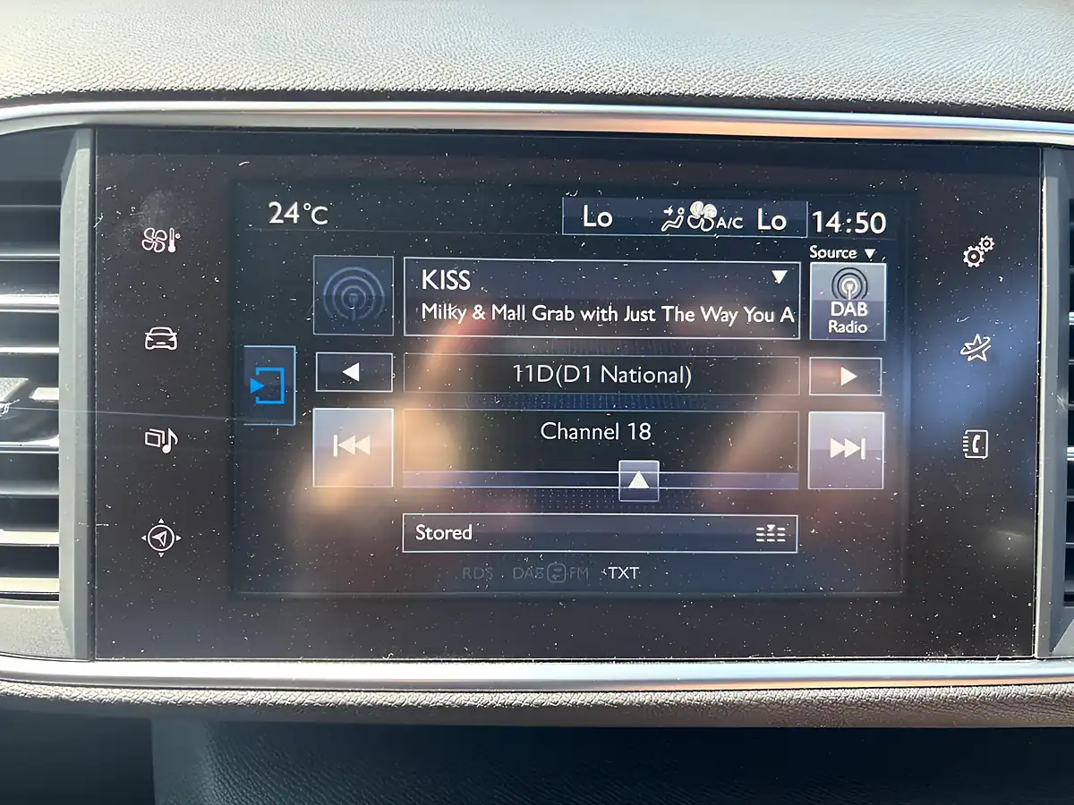 Used 2016 Peugeot 308 Sw GT Line Blue - Interior and Exterior details 19