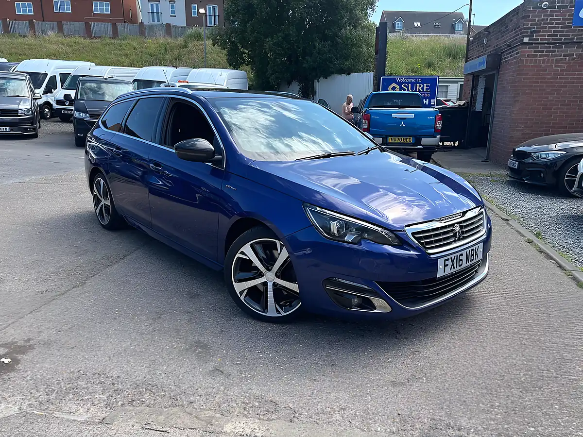 Used 2016 Peugeot 308 Sw GT Line Blue - Interior and Exterior details 3