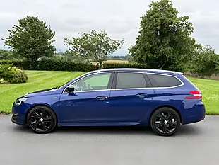 Used 2016 Peugeot 308 Sw GT-Line Blue - Interior and Exterior details 3