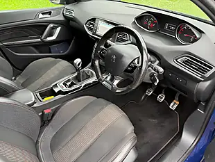 Used 2016 Peugeot 308 Sw GT-Line Blue - Interior and Exterior details 8