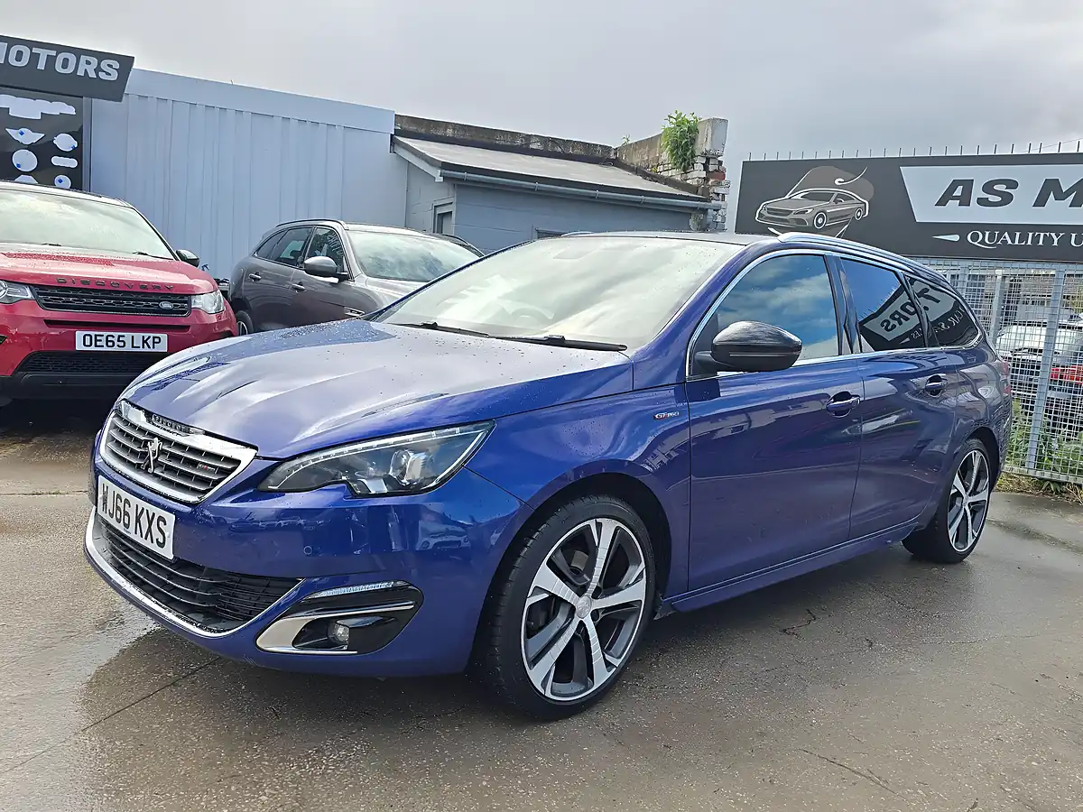 Used 2016 Peugeot 308 Sw GT Line Blue - Interior and Exterior details 3