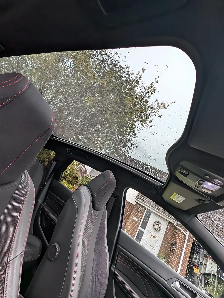 Used 2016 Peugeot 308 Sw GT Line Magnetic Blue - Interior and Exterior details 14