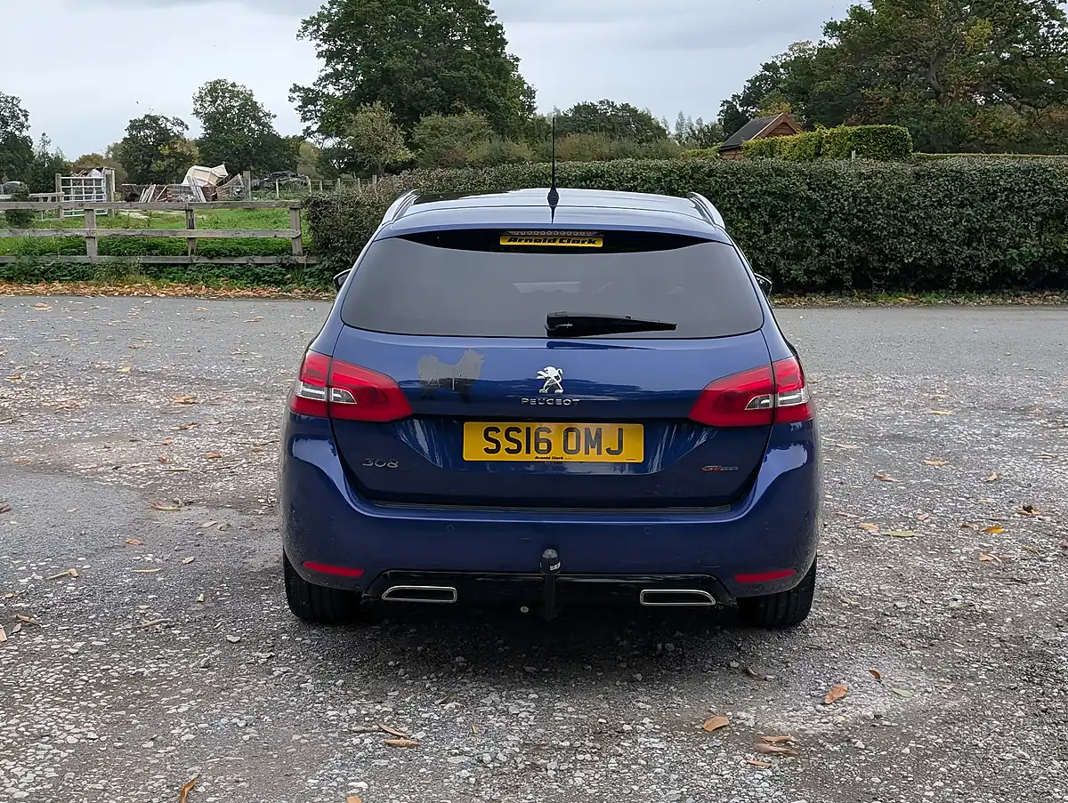 Used 2016 Peugeot 308 Sw GT Line Magnetic Blue - Interior and Exterior details 7