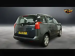Used 2016 Peugeot 5008 Active Blue Shark Grey - Interior and Exterior details 4
