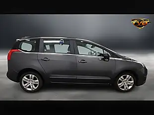 Used 2016 Peugeot 5008 Active Blue Shark Grey - Interior and Exterior details 6