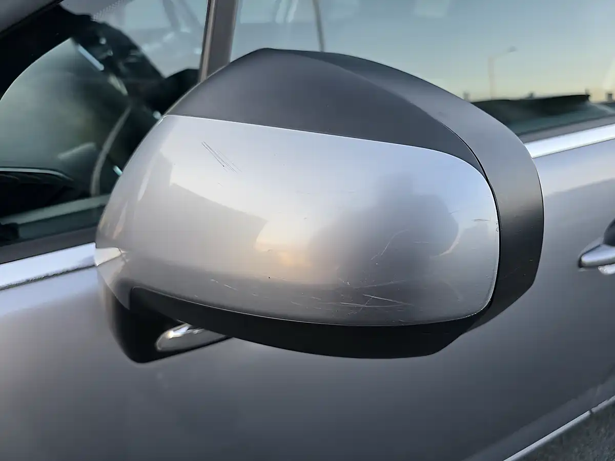Used 2016 Peugeot 5008 Allure Grey - Interior and Exterior details 16