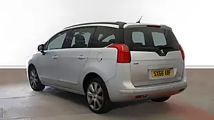 Used 2016 Peugeot 5008 Allure Silver - Interior and Exterior details 3