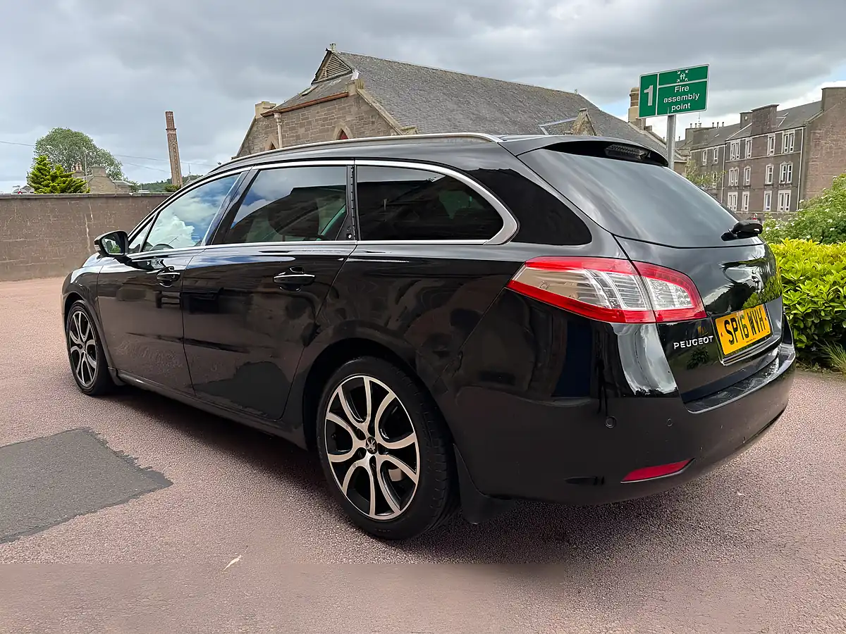 Used 2016 Peugeot 508 Sw Allure Black - Interior and Exterior details 5