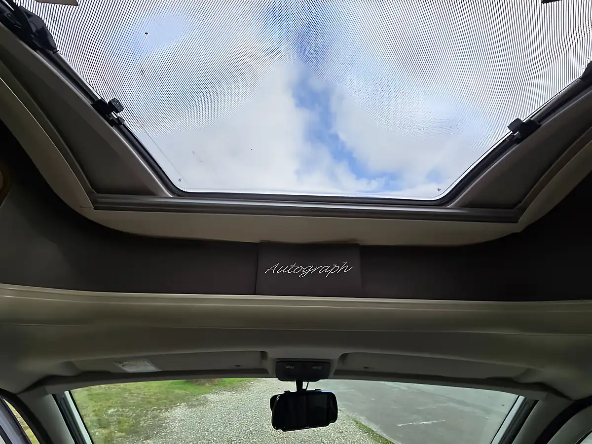 Used 2016 Peugeot Bailey Autograph 765 Approach Grey - Interior and Exterior details 14