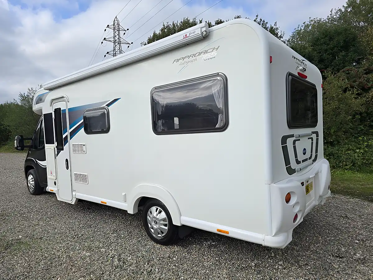 Used 2016 Peugeot Bailey Autograph 765 Approach Grey - Interior and Exterior details 5
