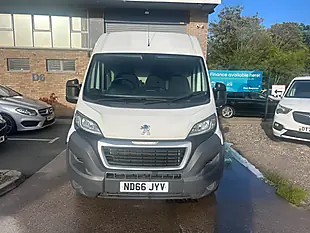 Used 2016 Peugeot Boxer 435 L4 H2 White - Interior and Exterior details 3