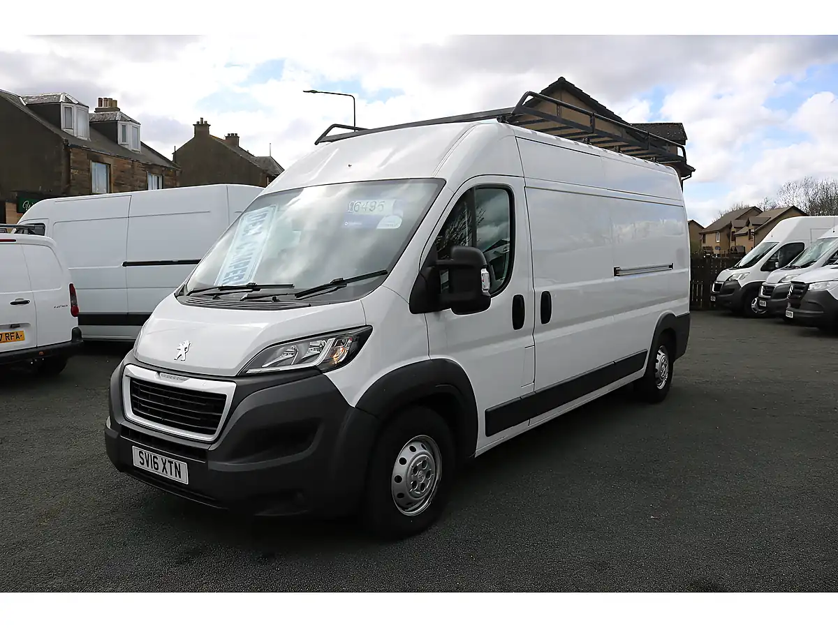 Used 2016 Peugeot Boxer Lwb Facelift White - Interior and Exterior details 3