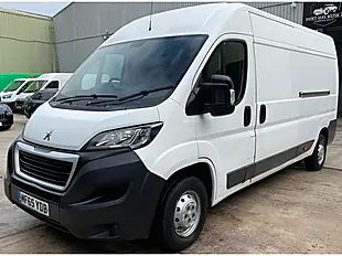 Used 2016 Peugeot Boxer Professional White - Interior and Exterior details 15