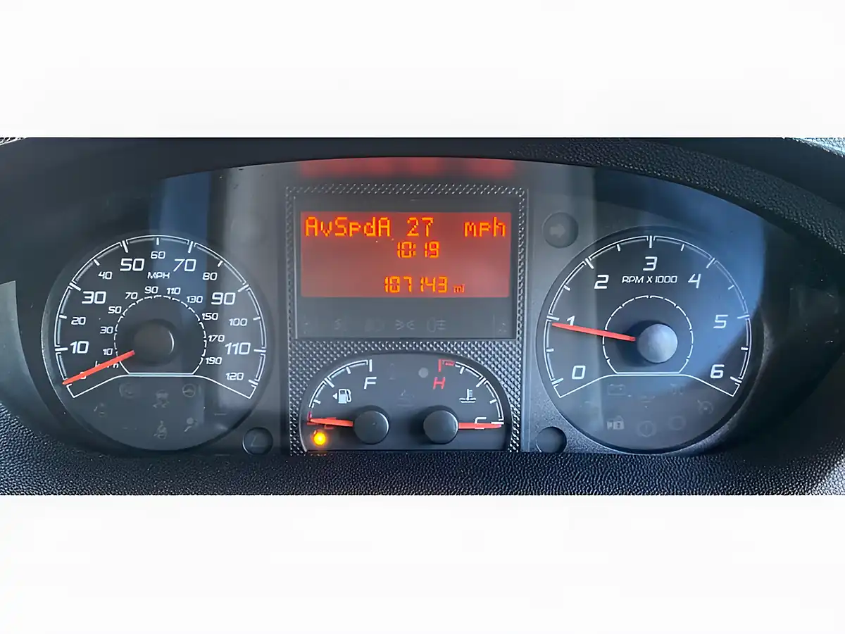 Used 2016 Peugeot Boxer Professional White - Interior and Exterior details 18