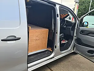 Used 2016 Peugeot Expert Pro Silver - Interior and Exterior details 11