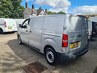Used 2016 Peugeot Expert Pro Silver - Interior and Exterior details 18