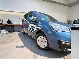 Used 2016 Peugeot Horizon Blue - Interior and Exterior details 5