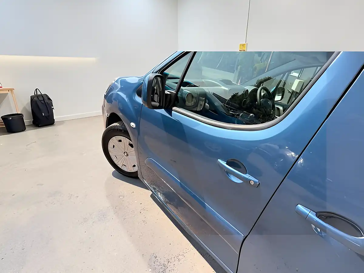 Used 2016 Peugeot Horizon Blue - Interior and Exterior details 8