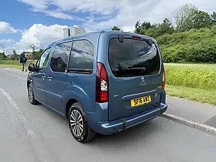 Used 2016 Peugeot Horizon Re Blue - Interior and Exterior details 3