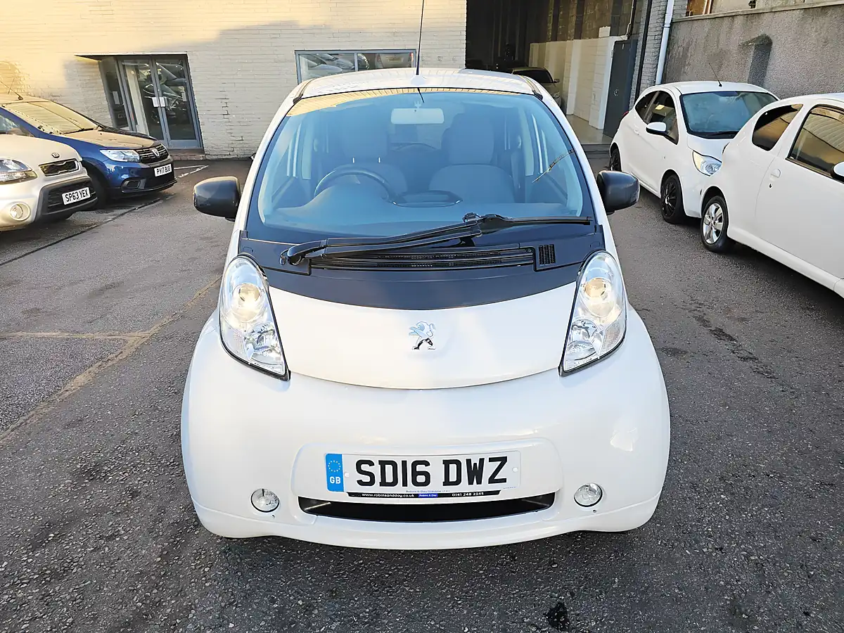 Used 2016 Peugeot Ion White - Front View